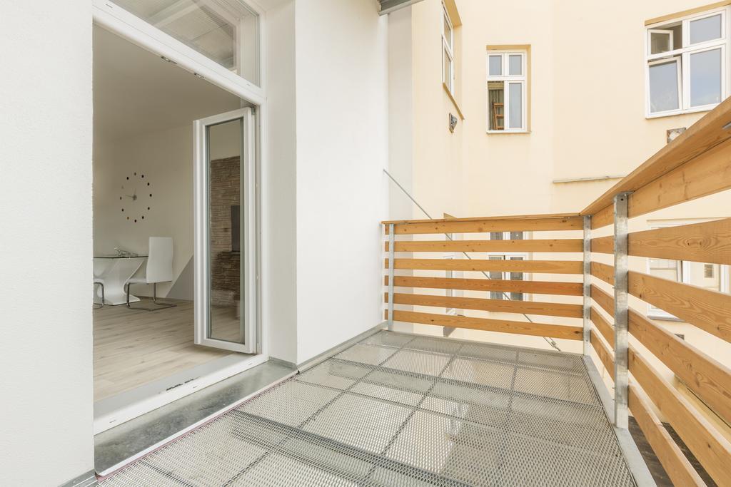 Apartsee Halkova Плзень Екстер'єр фото